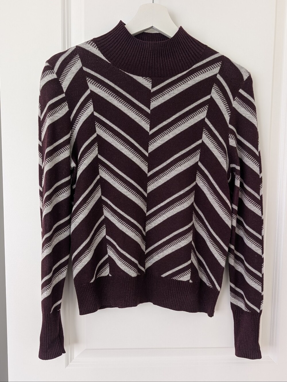 RW&CO. Chevron Turtleneck Sweater in Deep Burgundy and Light Gray